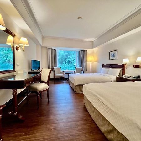 Le Midi Hotel Chitou Lugu Eksteriør billede
